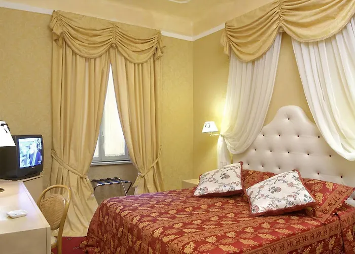 Hotel Lh Andreotti